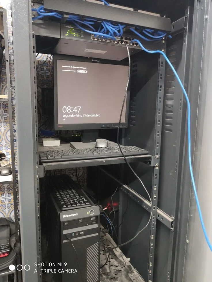 Configuración e instalación de servidores
